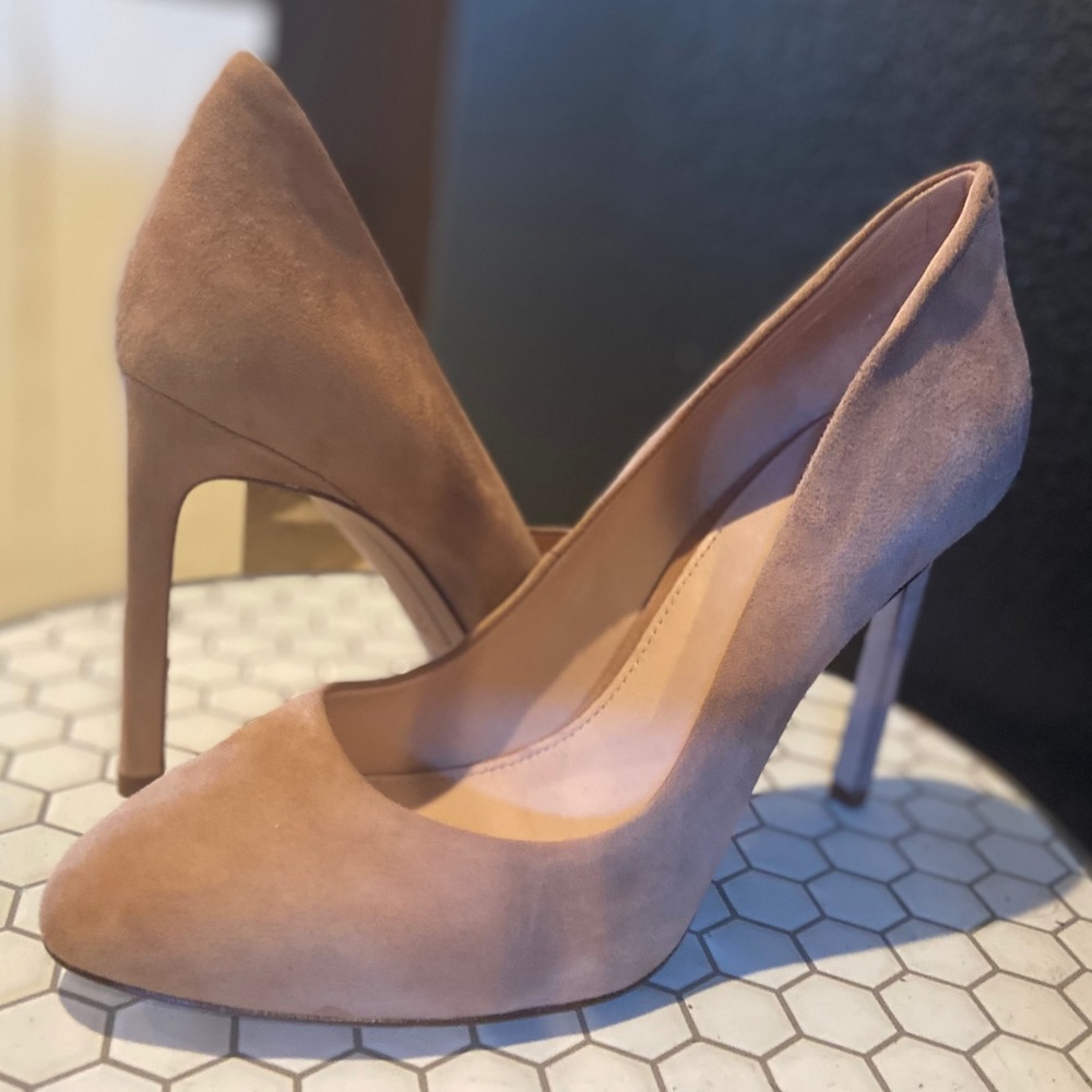 AD And Daughters blush suede pumps